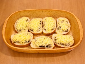 Бутерброды со шпротами